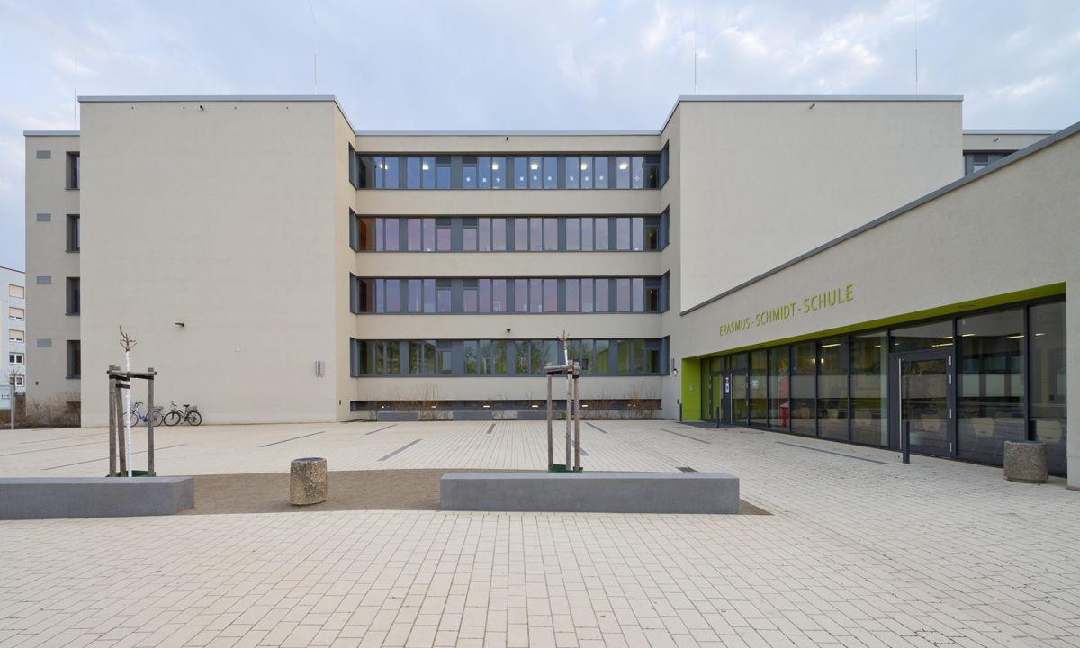 Copyright Michael Miltzow 2021 9902.jpg